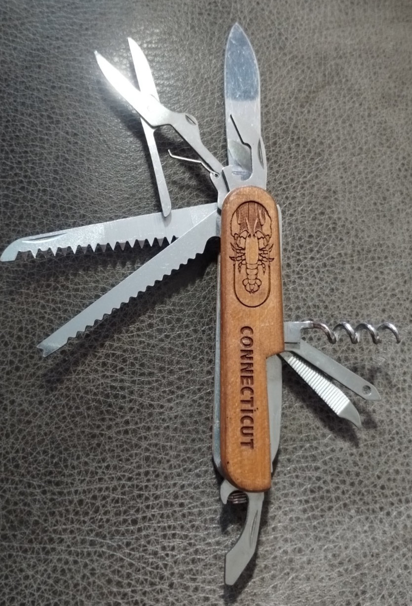Wooden Mutli-Tool – Connecticut – Personalized with Name Jay