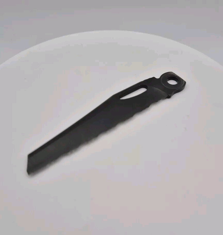 Leatherman Wave Plus – New & Genuine Replacement – 420HC Serrated Knife Black