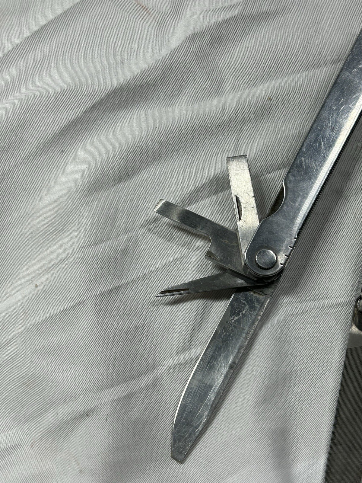 Leatherman Multi Tool With Leather Case VTG Original U.S.A. Read
