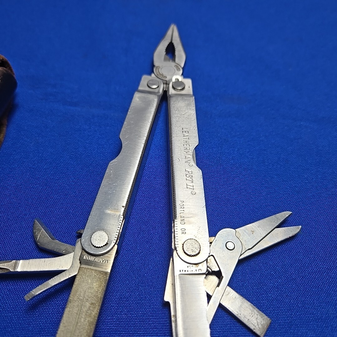 Leatherman PST II 2 Multi Tool Vintage Knife Folding Leather Case