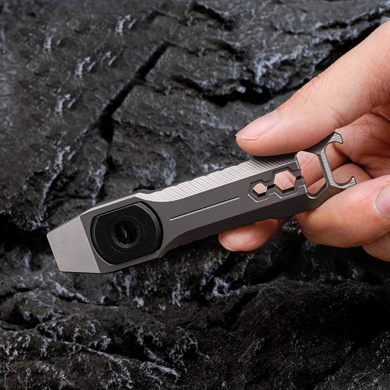 EDC Titanium Alloy Keychain Pocket Pry Bar Crowbar Opener Outdoor Multi Tools