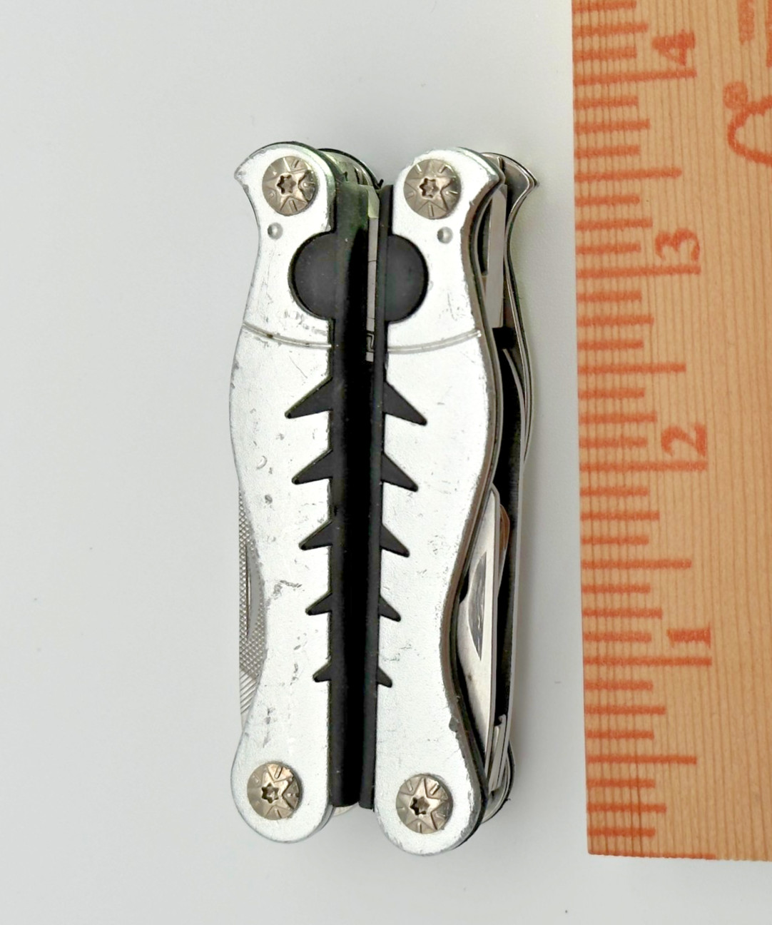 Pocket Multi-Tool Pliers Knife Saw Screwdriver File EDC Everyday Carry Silver