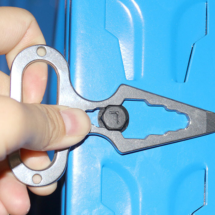 Stainless Steel Keychain Wrench For Infected Indoor/Outdoor Surfaces Durable