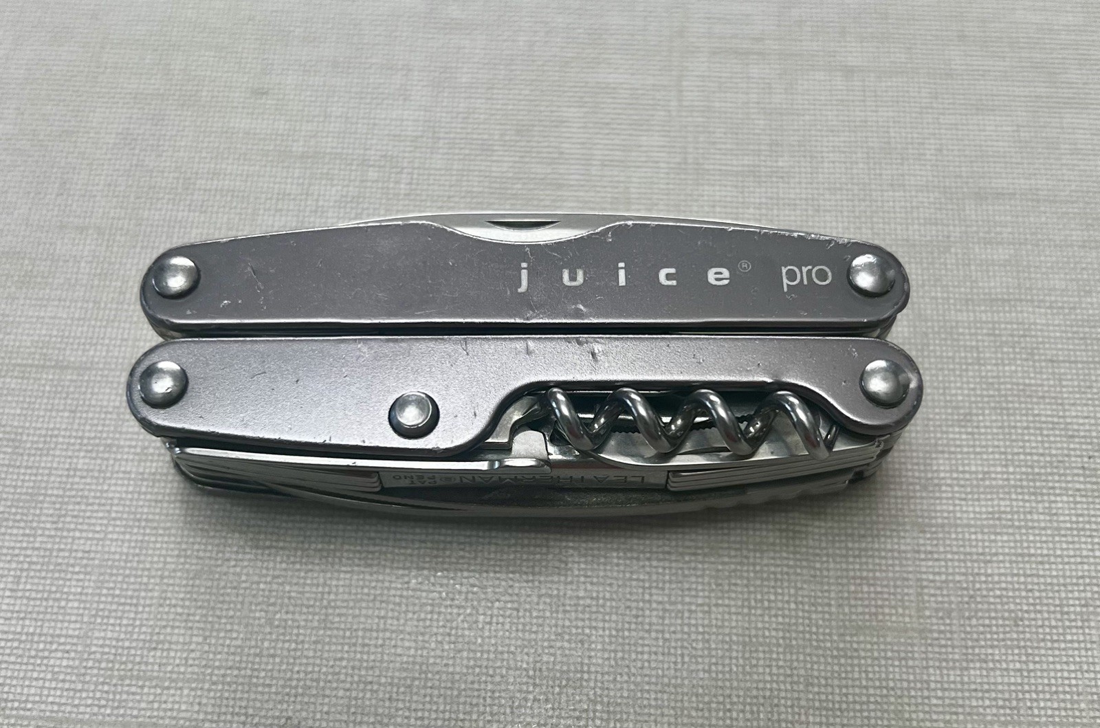Vintage Retired Leatherman Juice PRO Silver Multi Tool