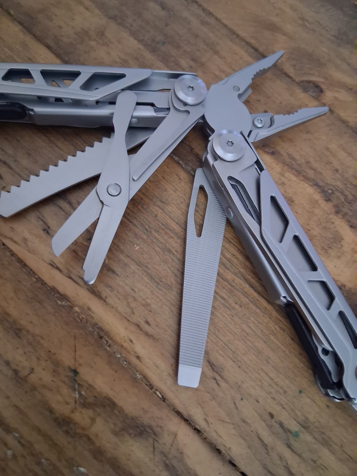 Ascent 15 in 1 Multitool Handymans Best Tool 0 stainless steel