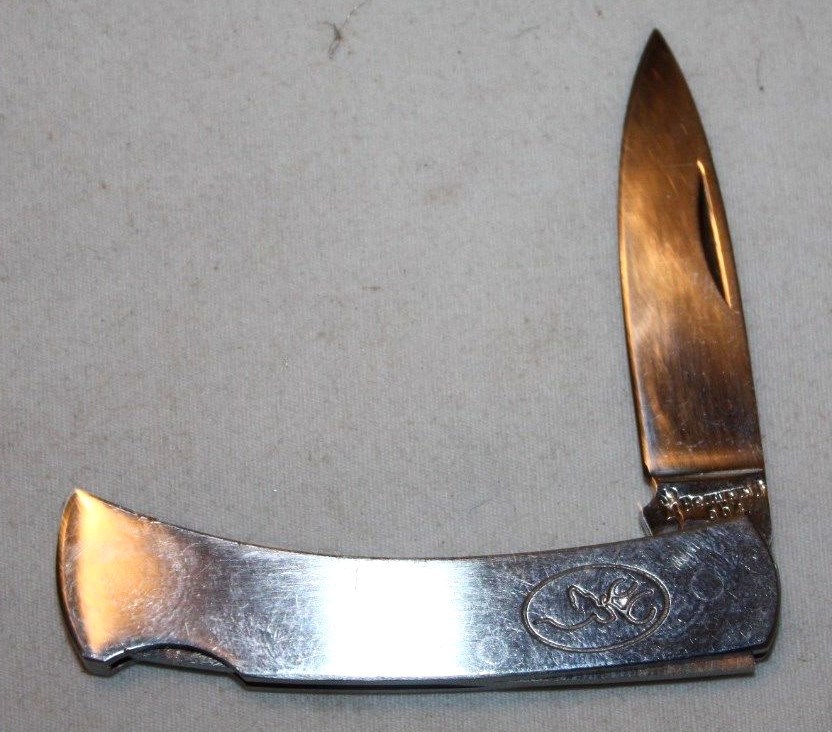 VG+ BROWNING JAPAN “SMALL BUT MIGHTY” 304 STAINLESS STEEL LOCKBACK 4.25″ OPENED