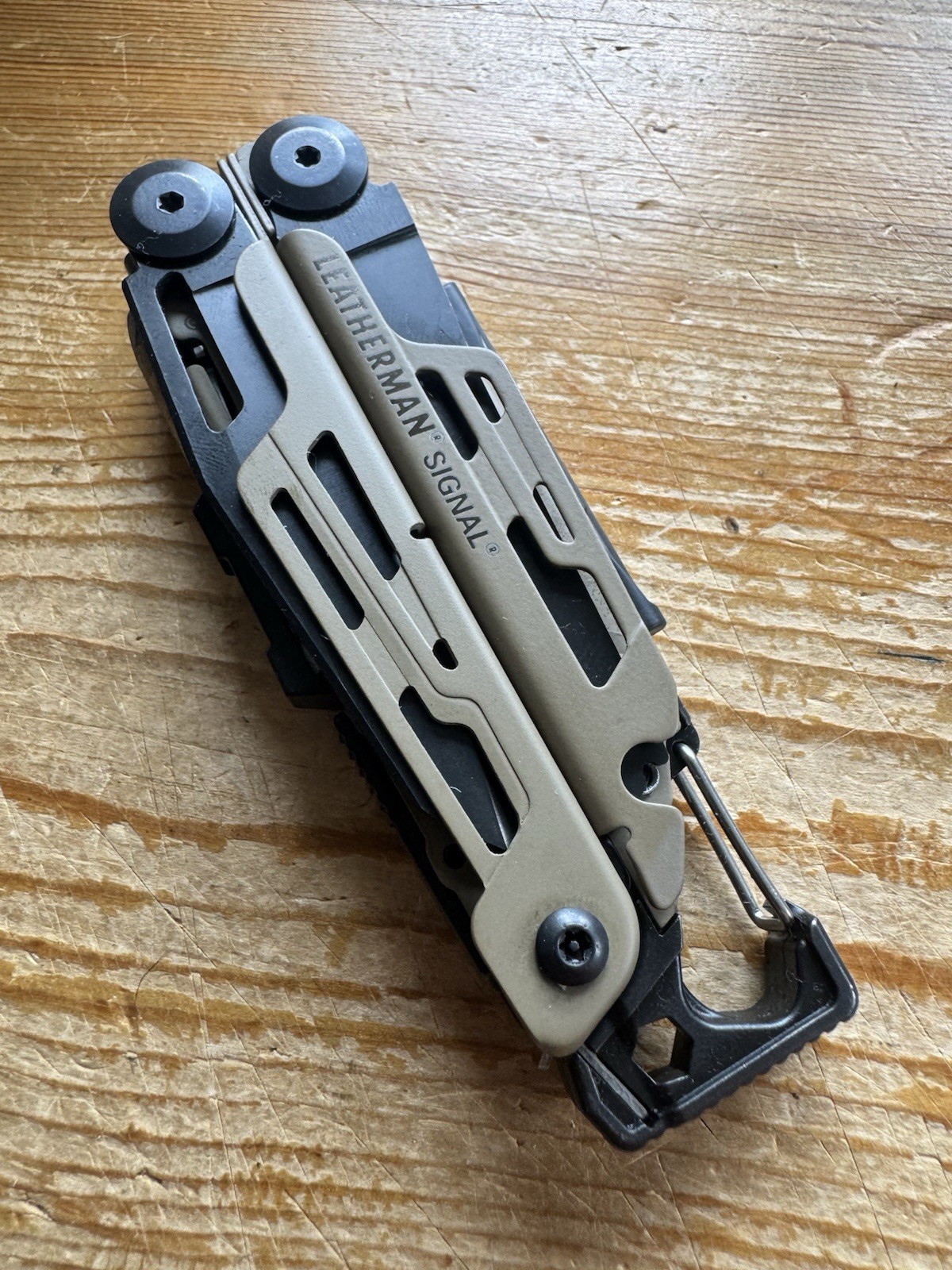 Leatherman Signal Multitool Coyote Tan Black Oxide – Factory Replacement NEW
