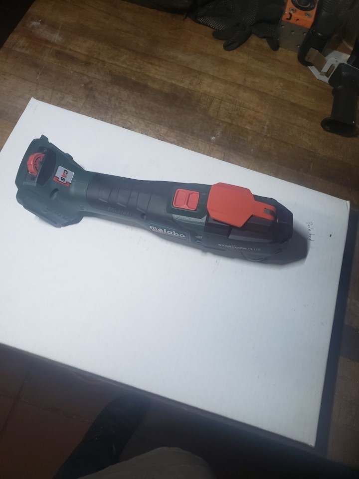 Genuine Metabo 18V MT 18 LTX Bl QSL Multi Tool (New open box) Bare tool
