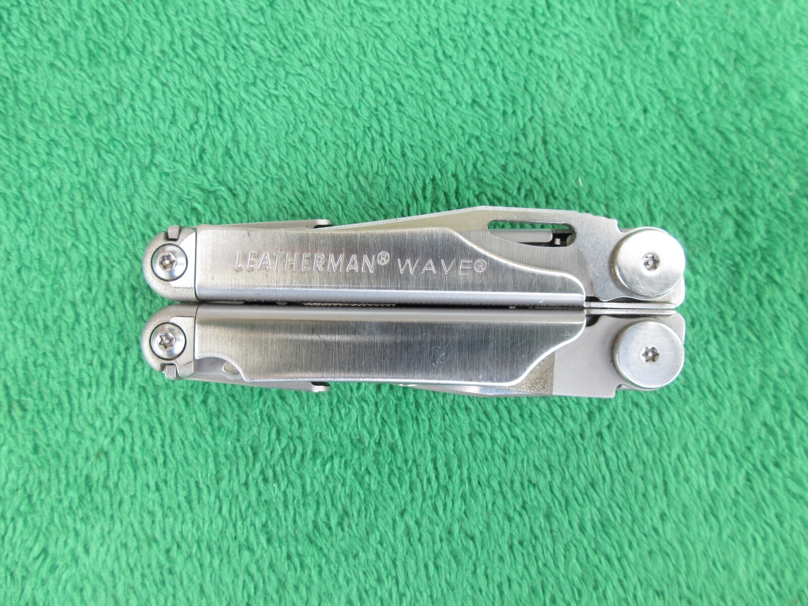 Leatherman Wave Multi Tool Folding Knife w/ Sheath #240