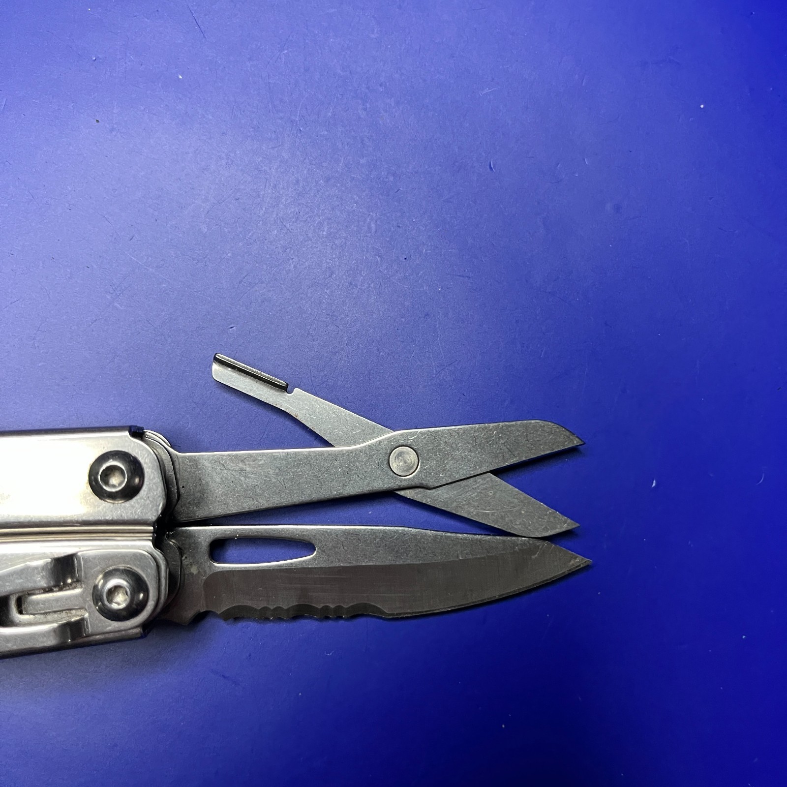 Leatherman Stainless Steel Wingman Multi Tool Scissors Knife Plier