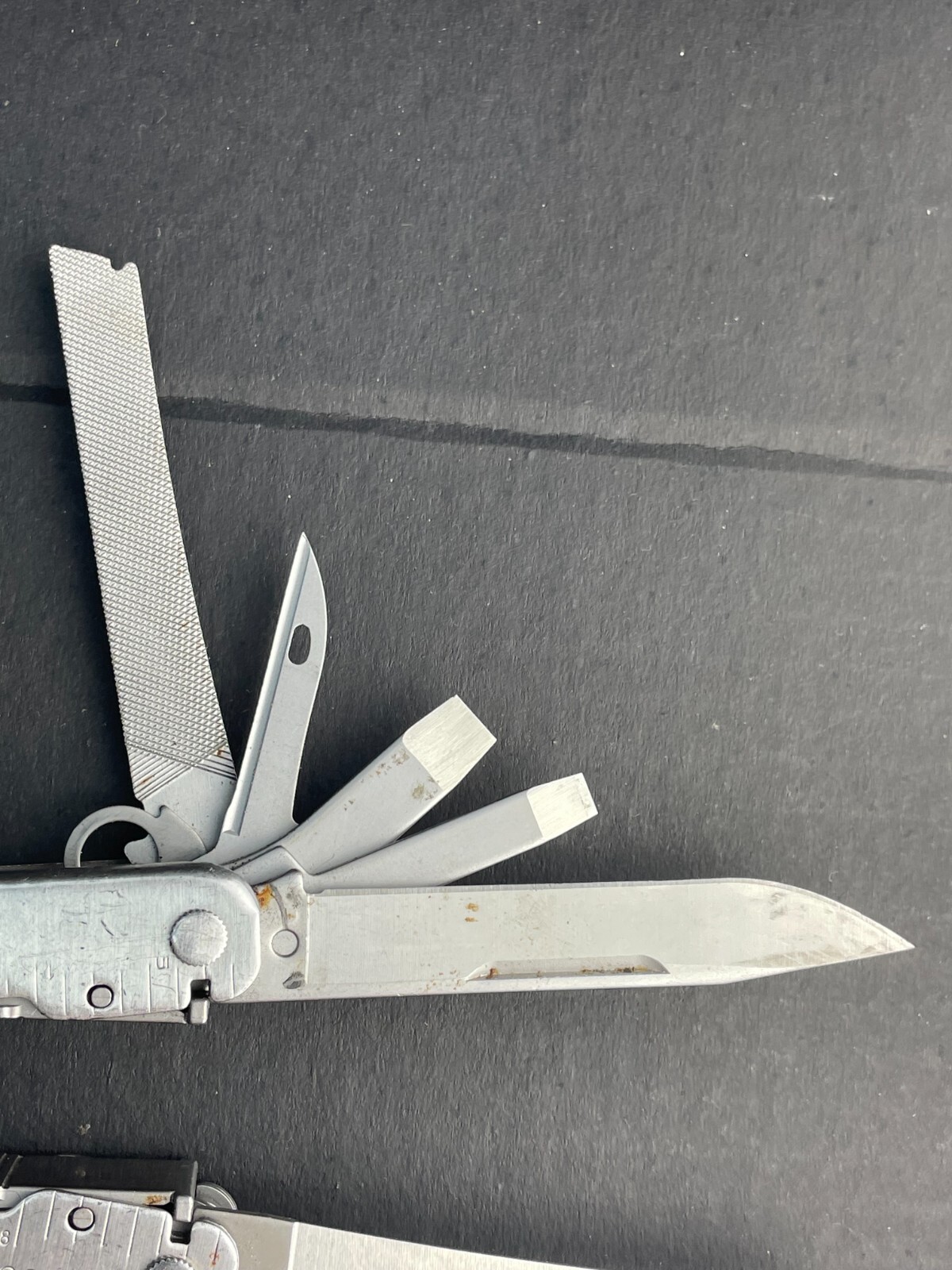 Leatherman Super Tool 300 Multi-Tool Supertool Pocket Knife Pliers File Saw
