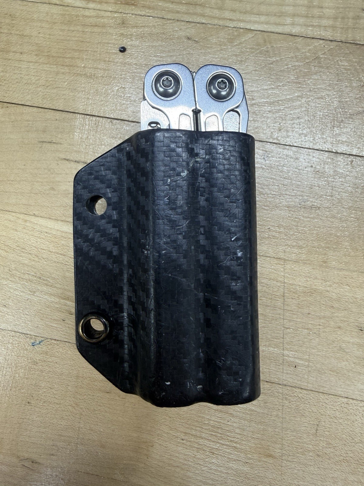 Leatherman Wingman With Clip & Carry Carbon Fiber Sheath
