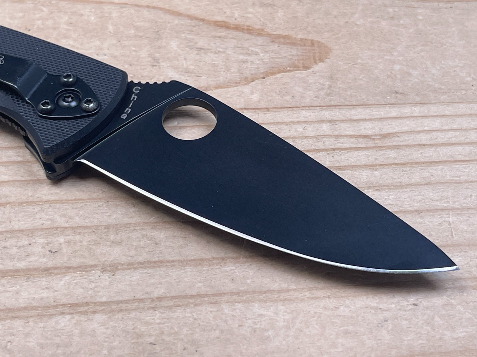 Spyderco Tenacious Black Plain Edge 8cr13Mov G10 Handle Folding Pocket Knife