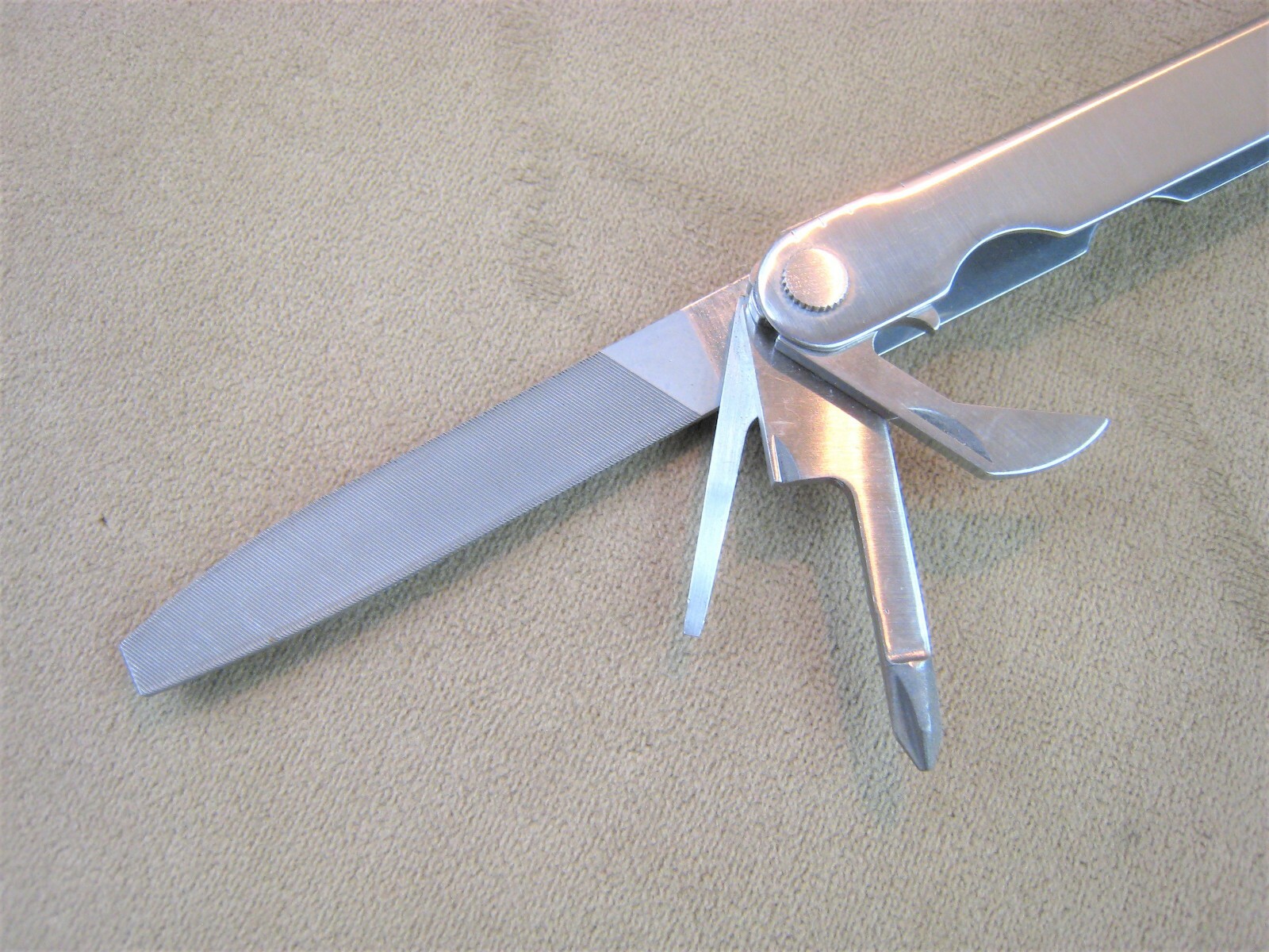 TIGHT! VINTAGE USA LEATHERMAN TOOL US. REG. TM 1325473 MULTI-TOOL KNIFE PLIERS