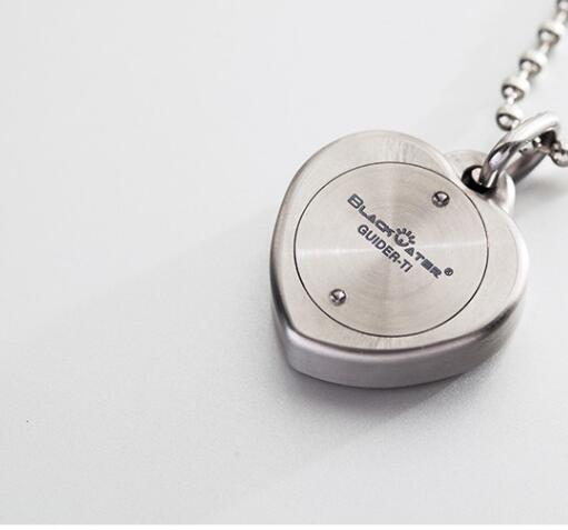 EDC 1 PC Mini Waterproof Compass Heart Shape Brass/ Titanium Compass Pendant