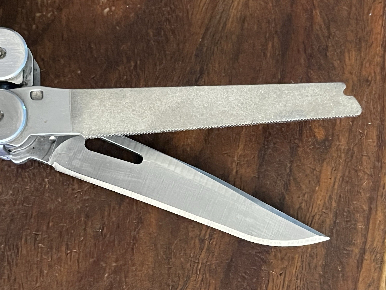 Retired 2000 Original Leatherman Wave w/New Sheath SUPER NICE!! TSA Confiscated