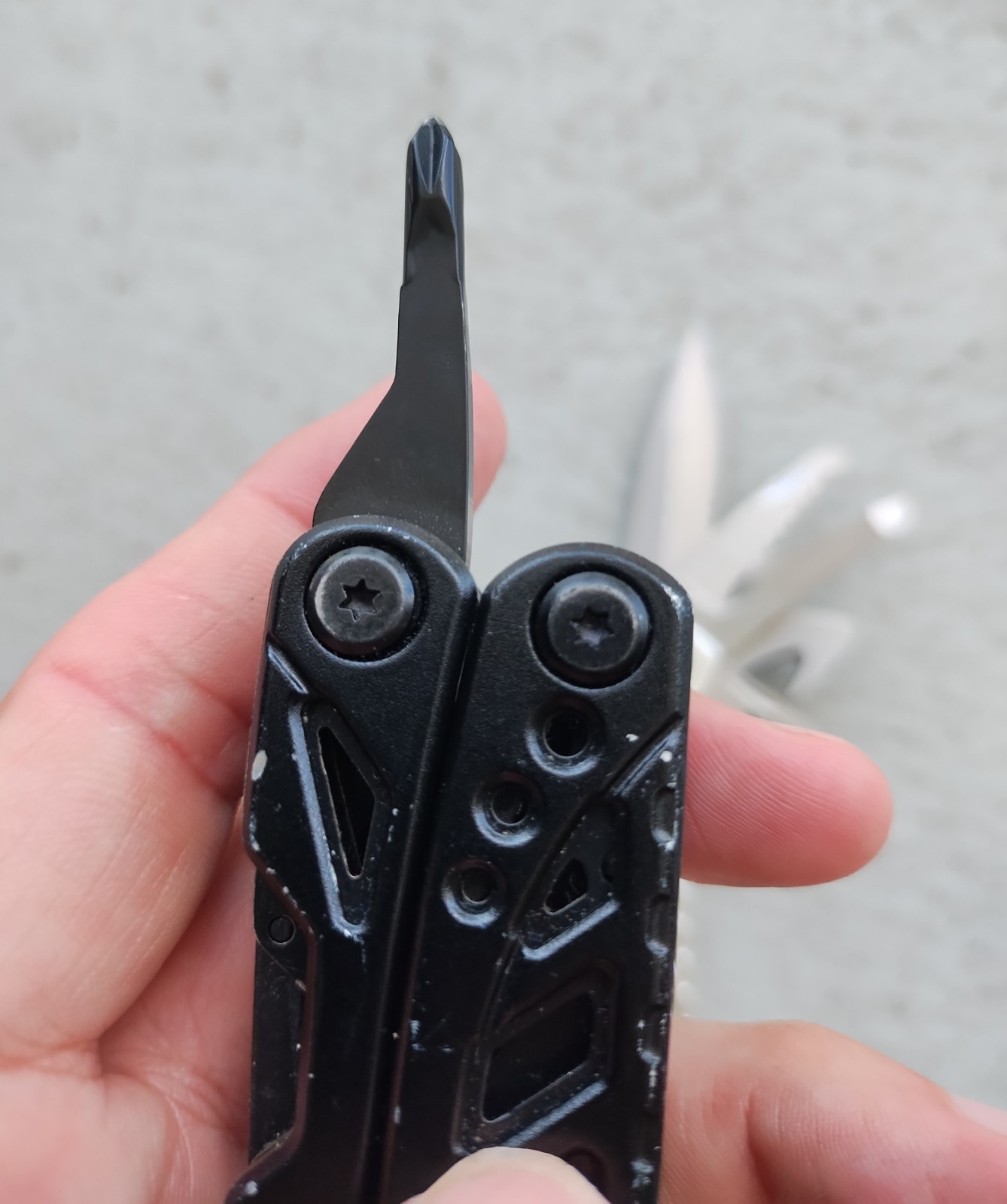 POHAKU BLACK & SILVER MULTI TOOL PLIERS KNIFE, SAW BLADE, FILE, ETC. LOT OF 2