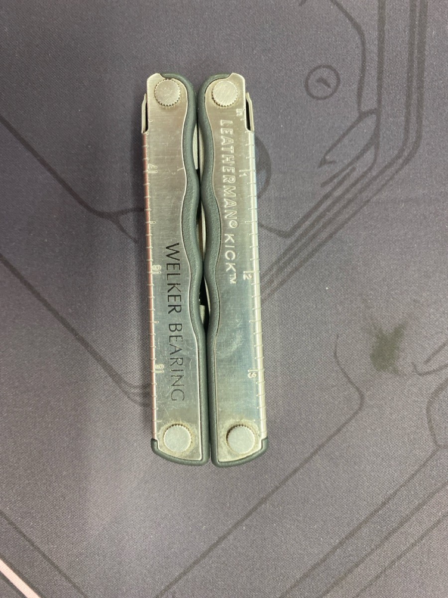 Leatherman Kick Folding Multi Tool Knife Screwdriver (WBP018431)