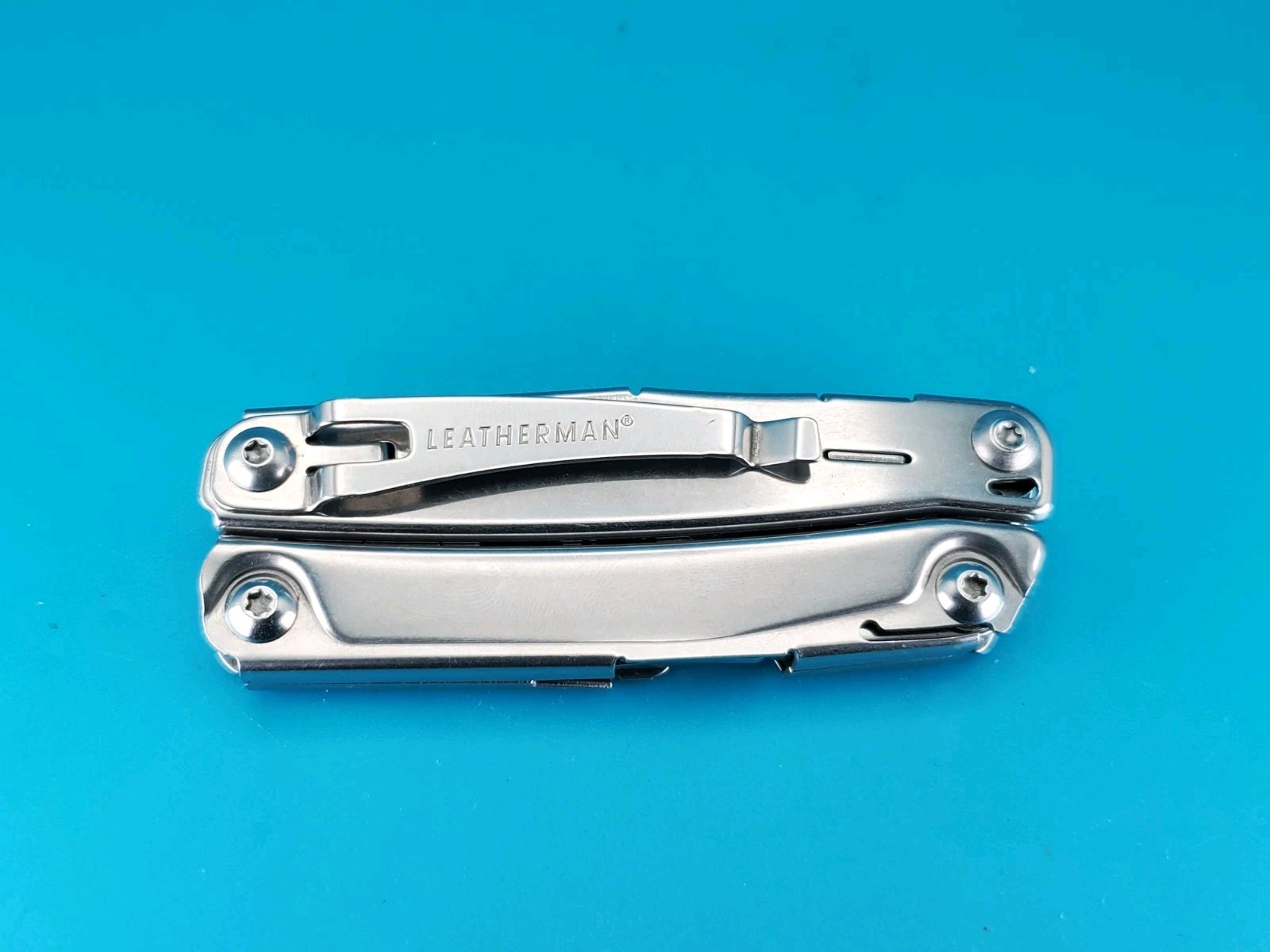 Leatherman Bolster 13 Tool Stainless Steel Multi-Tool!