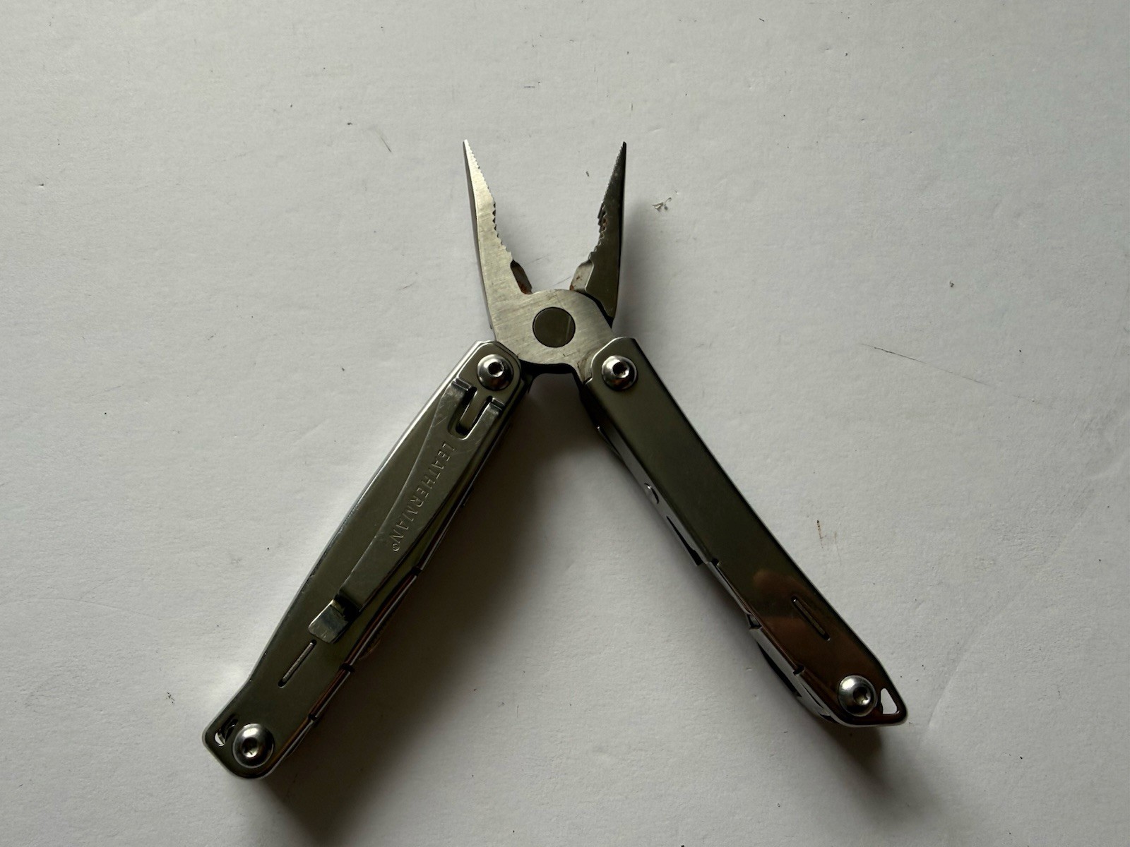 LEATHERMAN WINGMAN MULTI-TOOL! FAST SHIPPING! USED