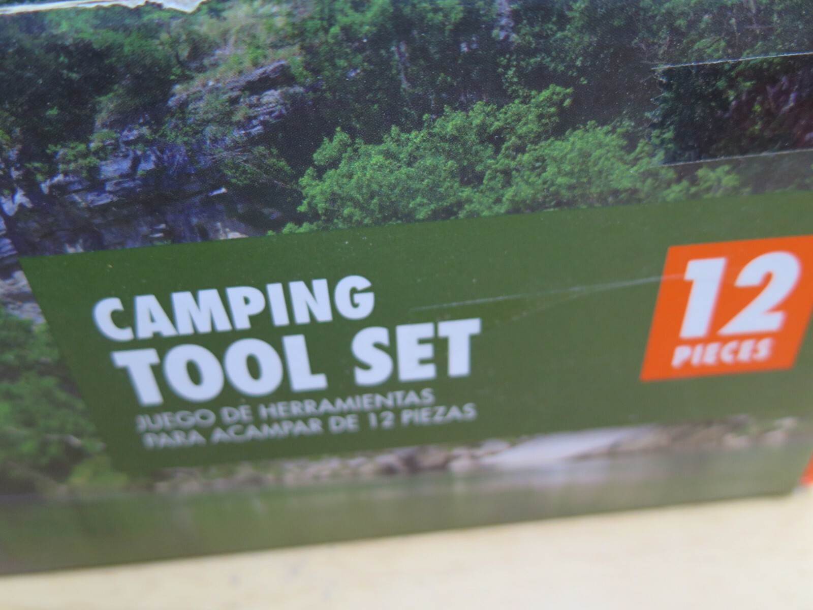 ✅ OZARK TRAIL 12 – PIECE CAMPING TOOL SET – GREEN – NEW HUNTING SURVIVAL