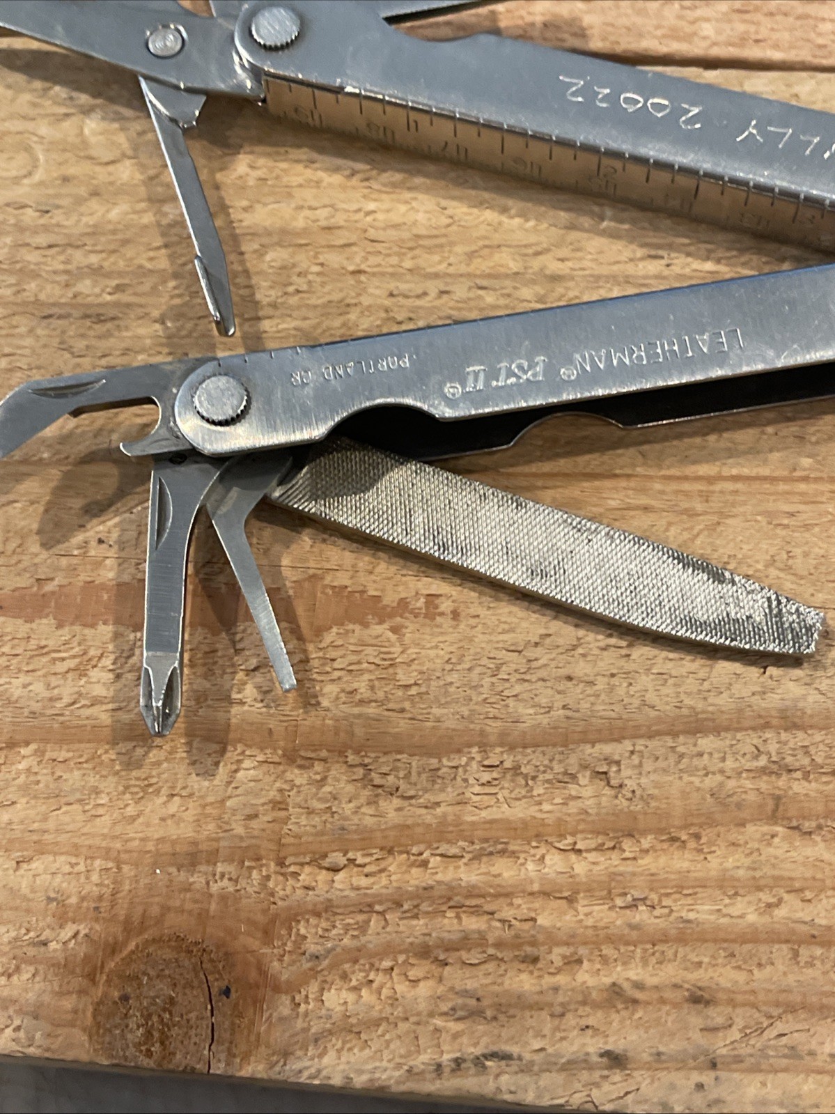 Vintage Leatherman USA PST II Nice Used Condition Scissors Knife File Phillips ￼