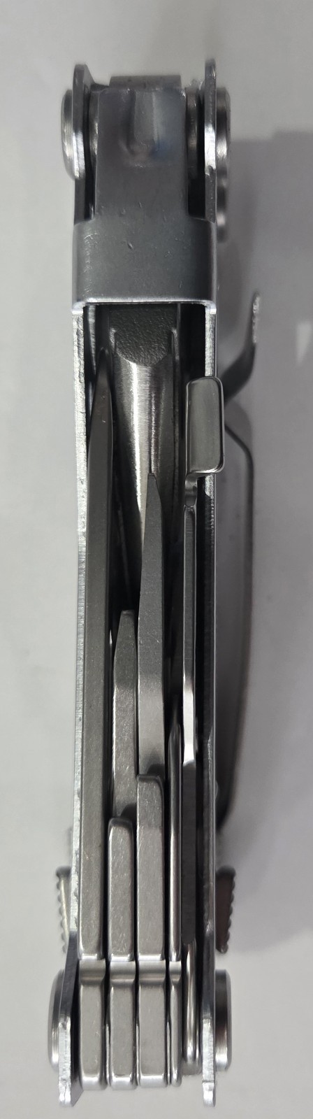 Gerber Suspension NXT Stainless Steel Silver Multi-Tool L-2