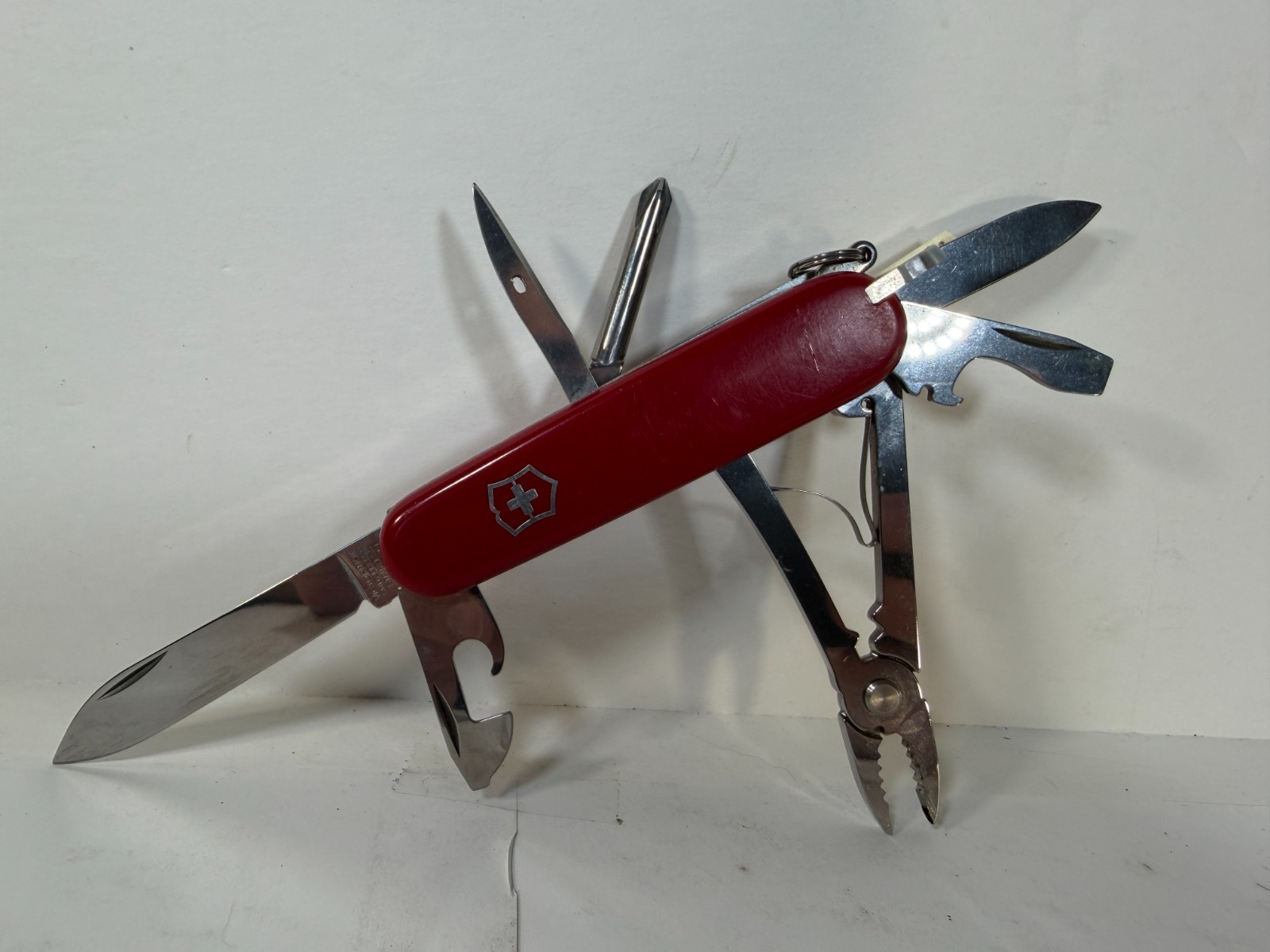 Officer Suisse Swiss Army Style Multi Tool Pocket Knife Red Folding Knife