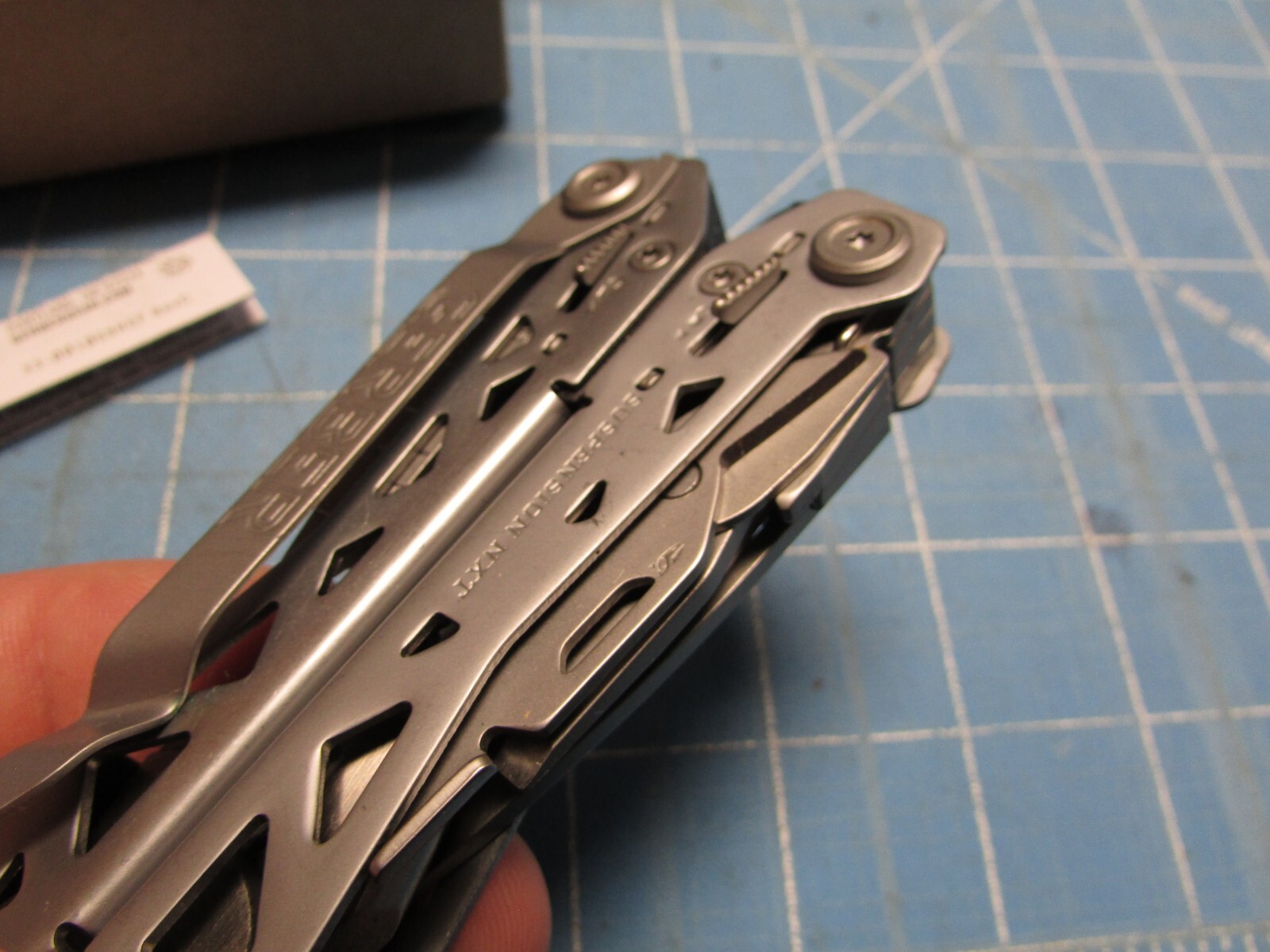 gerber suspension NXT multi-tool pliers free shipping
