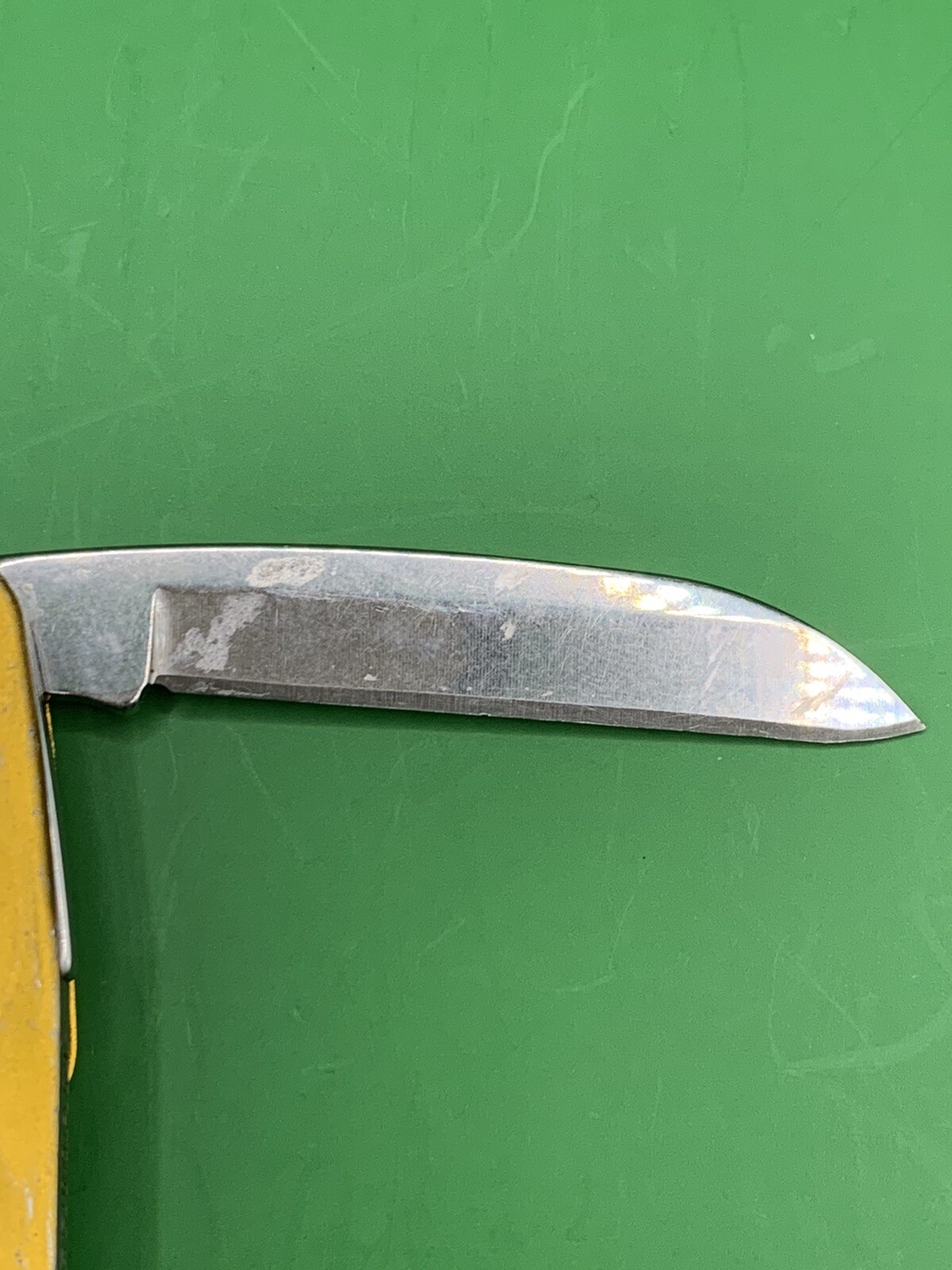 Leatherman Juice C2 Sunrise Yellow Multi-tool Rare Retired