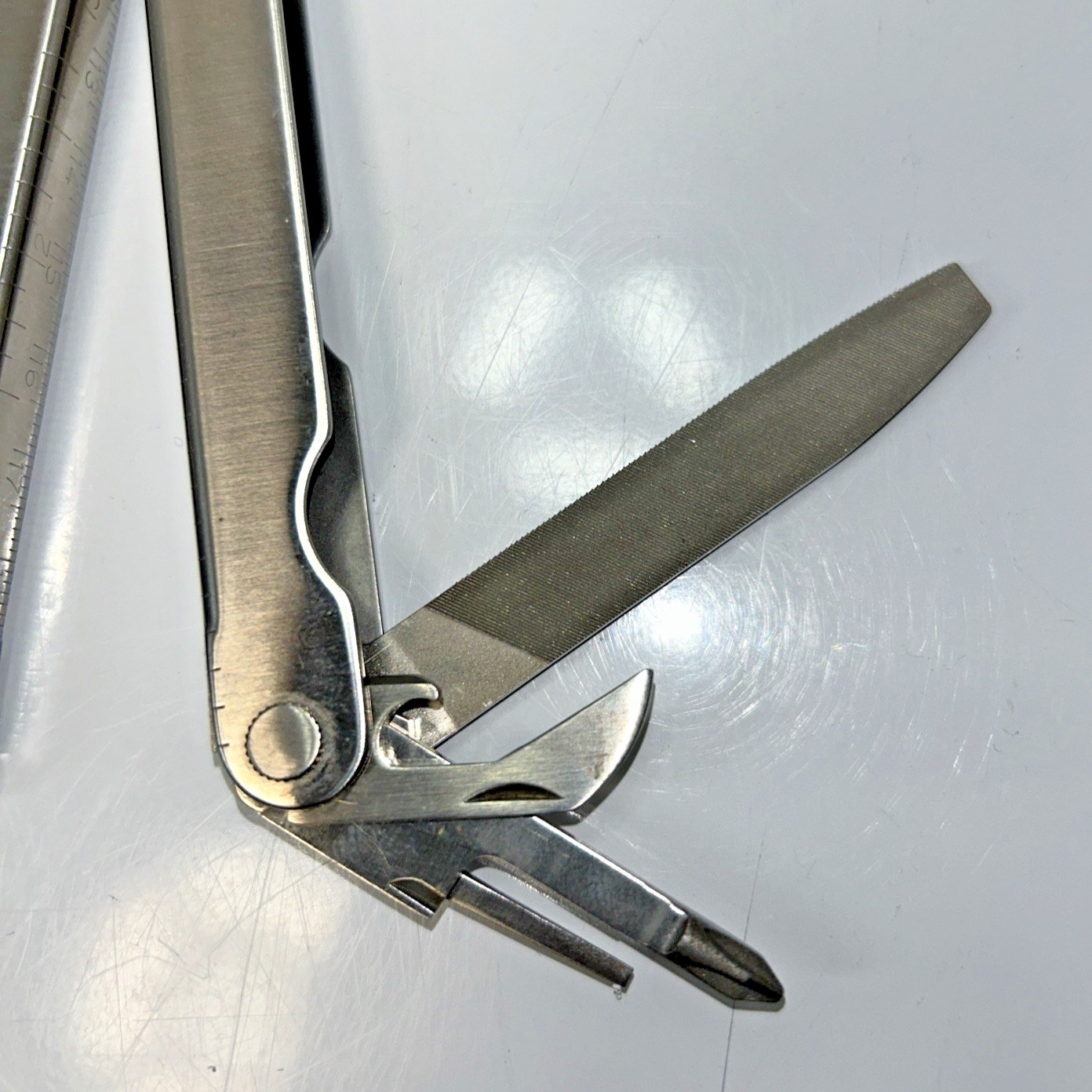 VINTAGE LEATHERMAN SURVIVAL MULTI-TOOL TM1325473