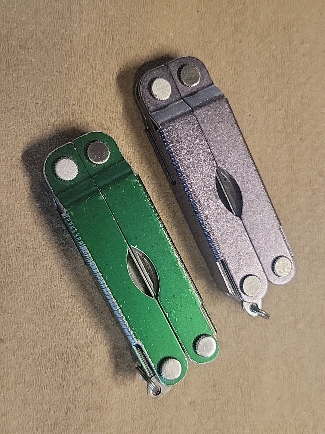 2 Leatherman Micra Multi Tools SILVER GRAY GREEN Very Good Condition Lot E