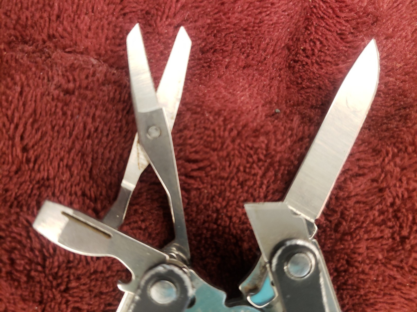Leatherman Squirt PS4 Multi-Tool Black, broken file