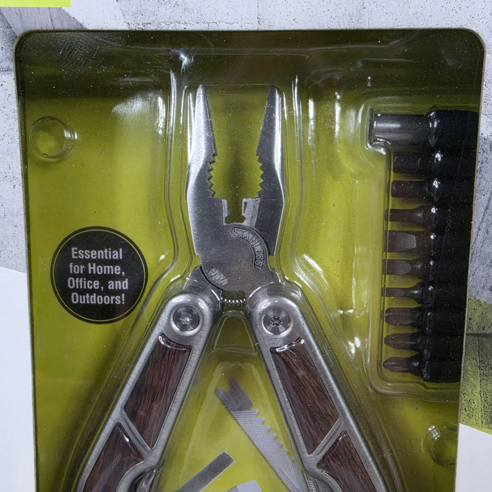 22 in 1 Multi Tool Stainless Steel With Screwdriver Set By Protocol NEW