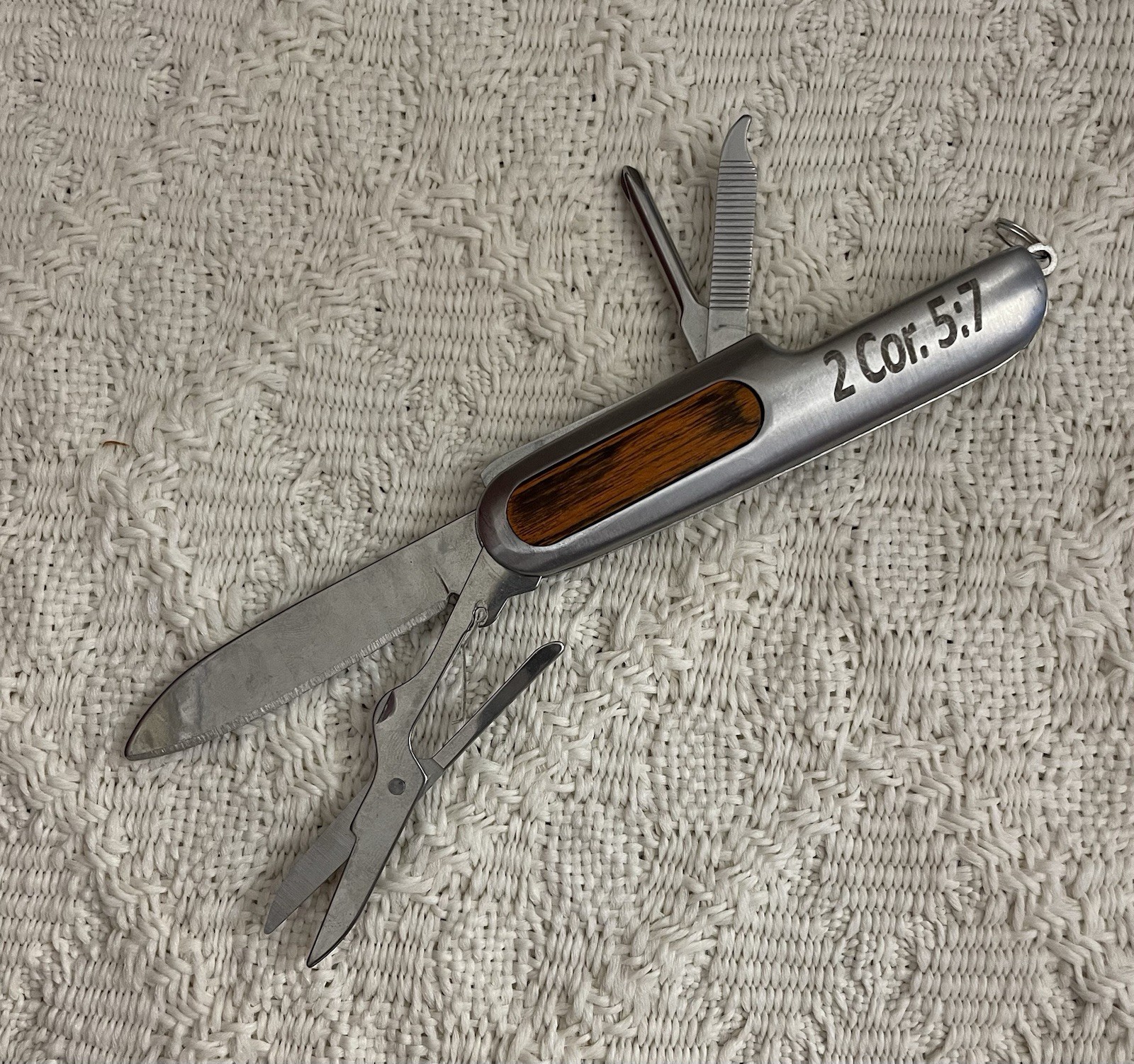 Multi-Tool Folding Knife Stainless Steel Wood Inlay 2 Cor. 5:7 Engraving 4 Tools