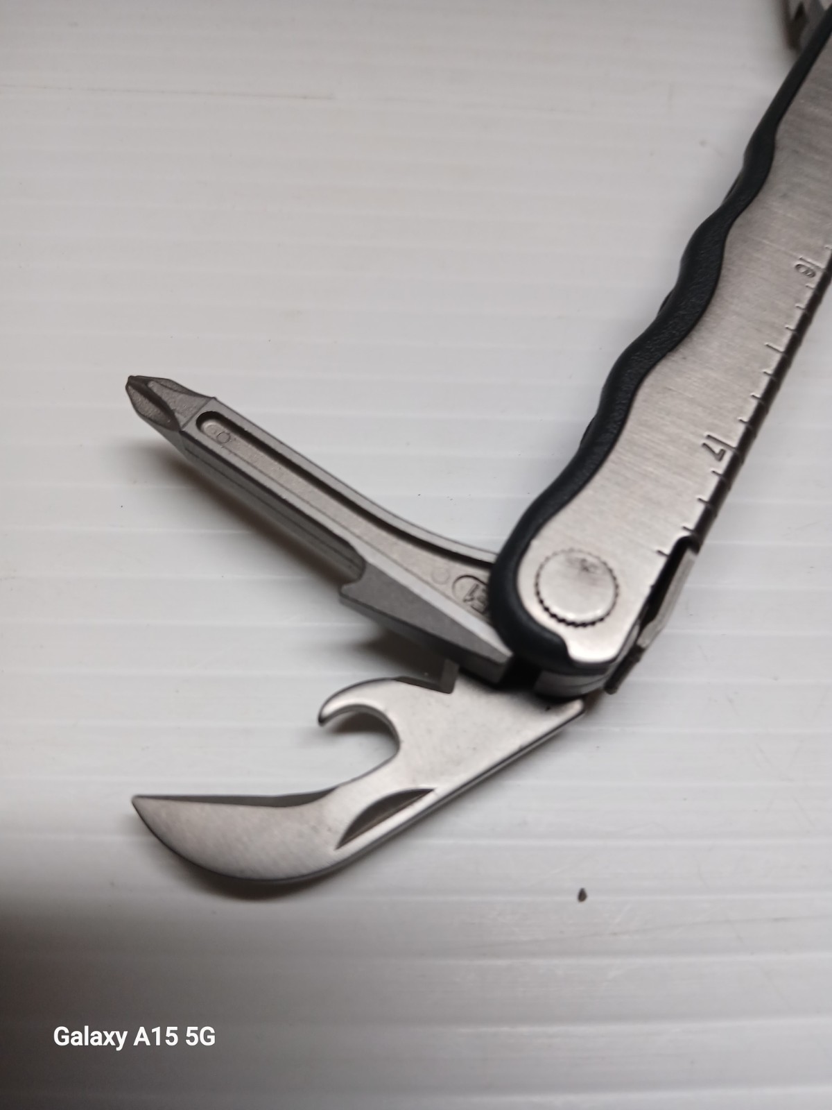 Leatherman “KICK” Multi-Tool W/ Original Leather Sheaf Retired EDC