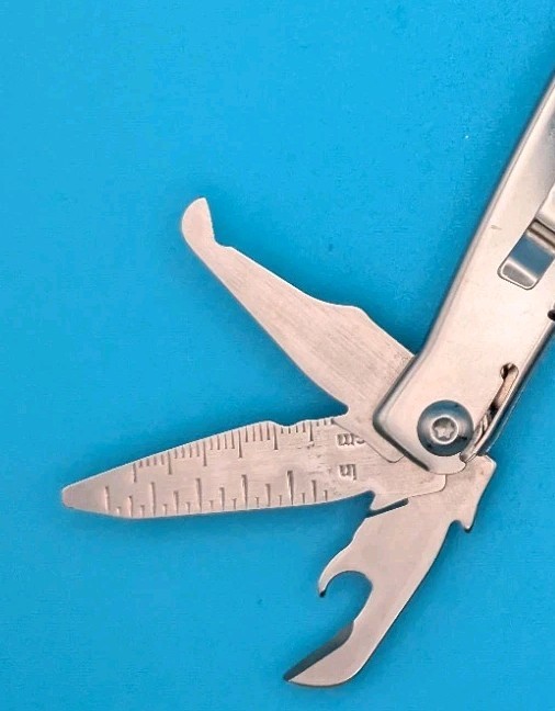 Leatherman Rev 3.8″ Multi-Tool, Stainless!