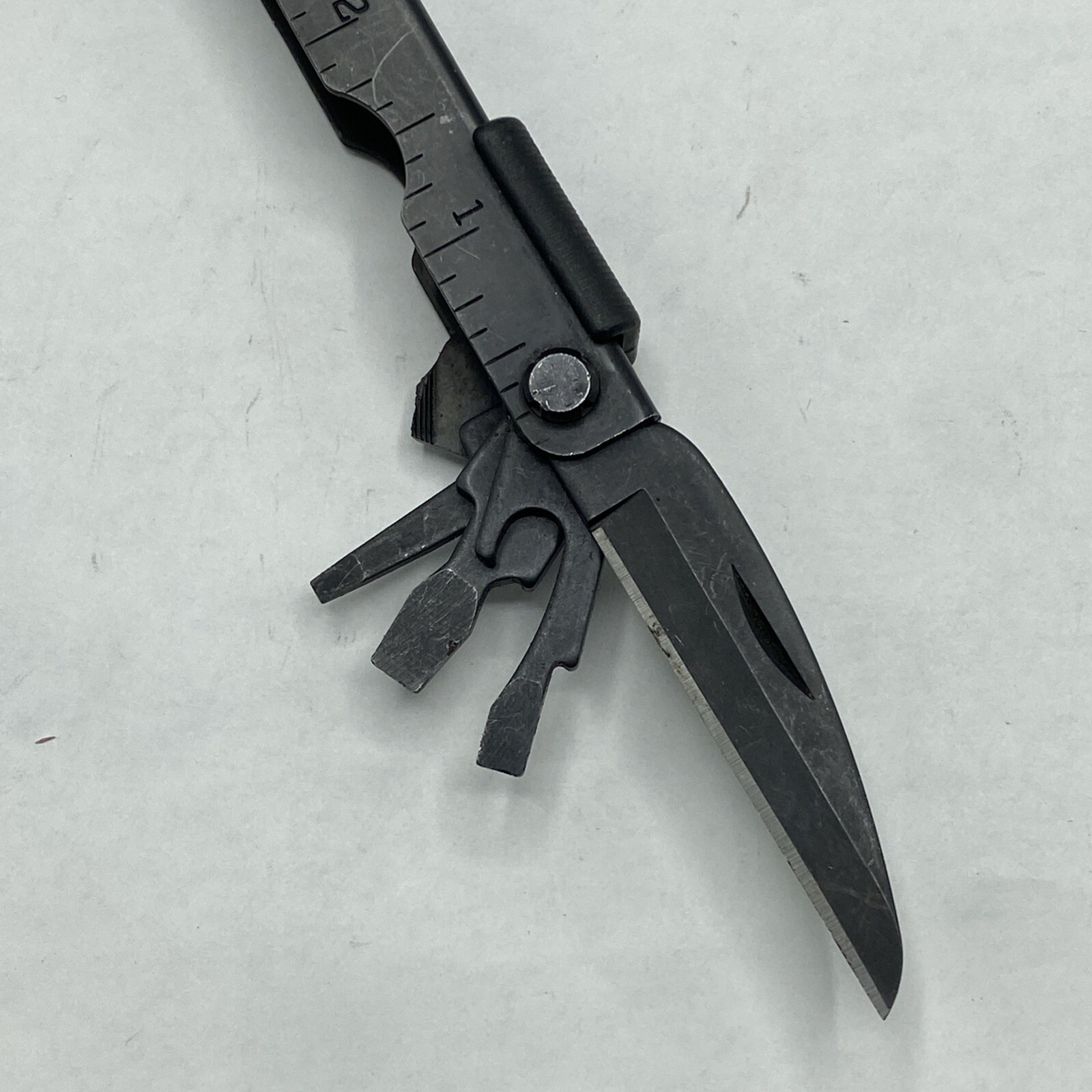 Gerber MP 600, Carbide Cutters, Needlenose – Black