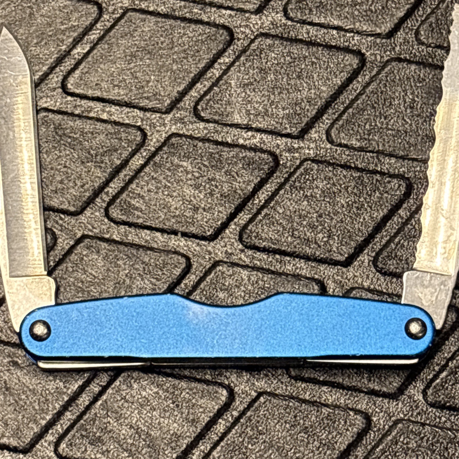 Leatherman Juice B2 Multi-Tool Blue