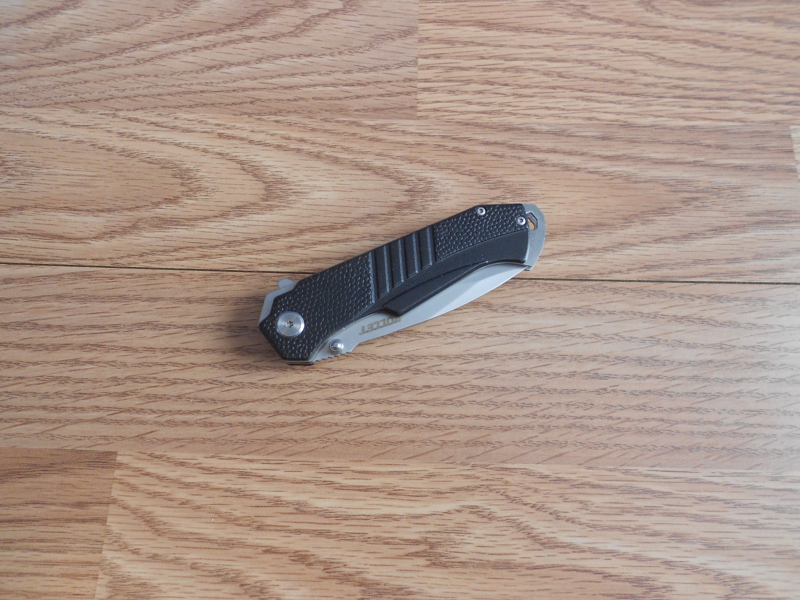 BULLET POCKET KNIFE 7 3/4″ OPEN 3 1/4″ SERRATED BLADE 4 1/2″ CLOSED STAINLESS