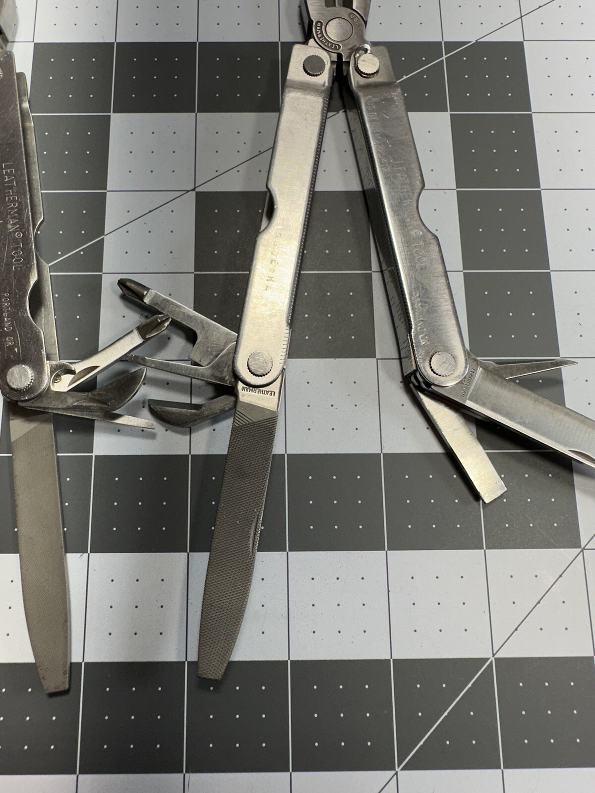 Leatherman PST POCKET SURVIVAL TOOL – Vintage – Lot Of 2 – FLAW See Photos 6866