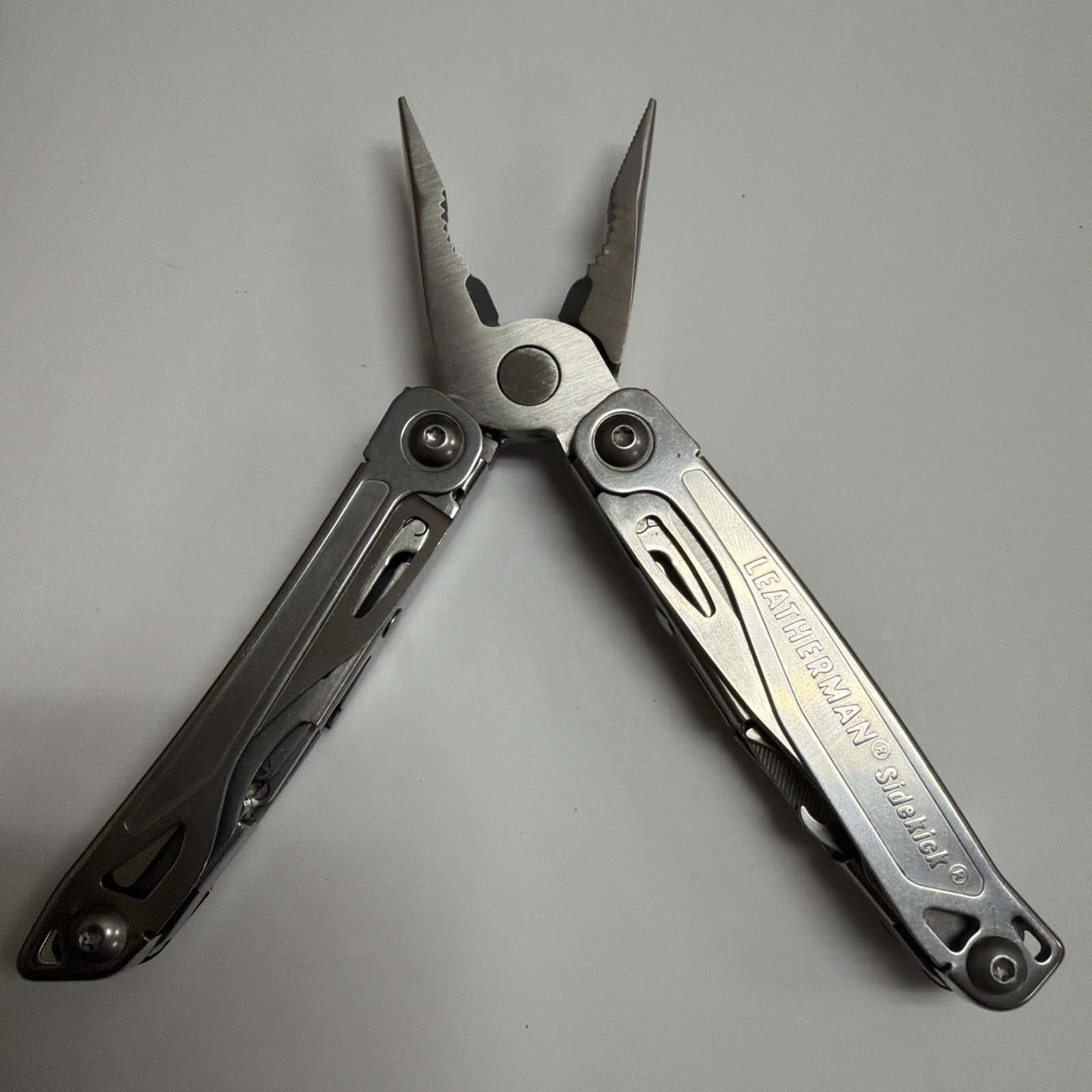 Leatherman Sidekick Multi-Tool, Knife, Pliers, Saw, Stainless