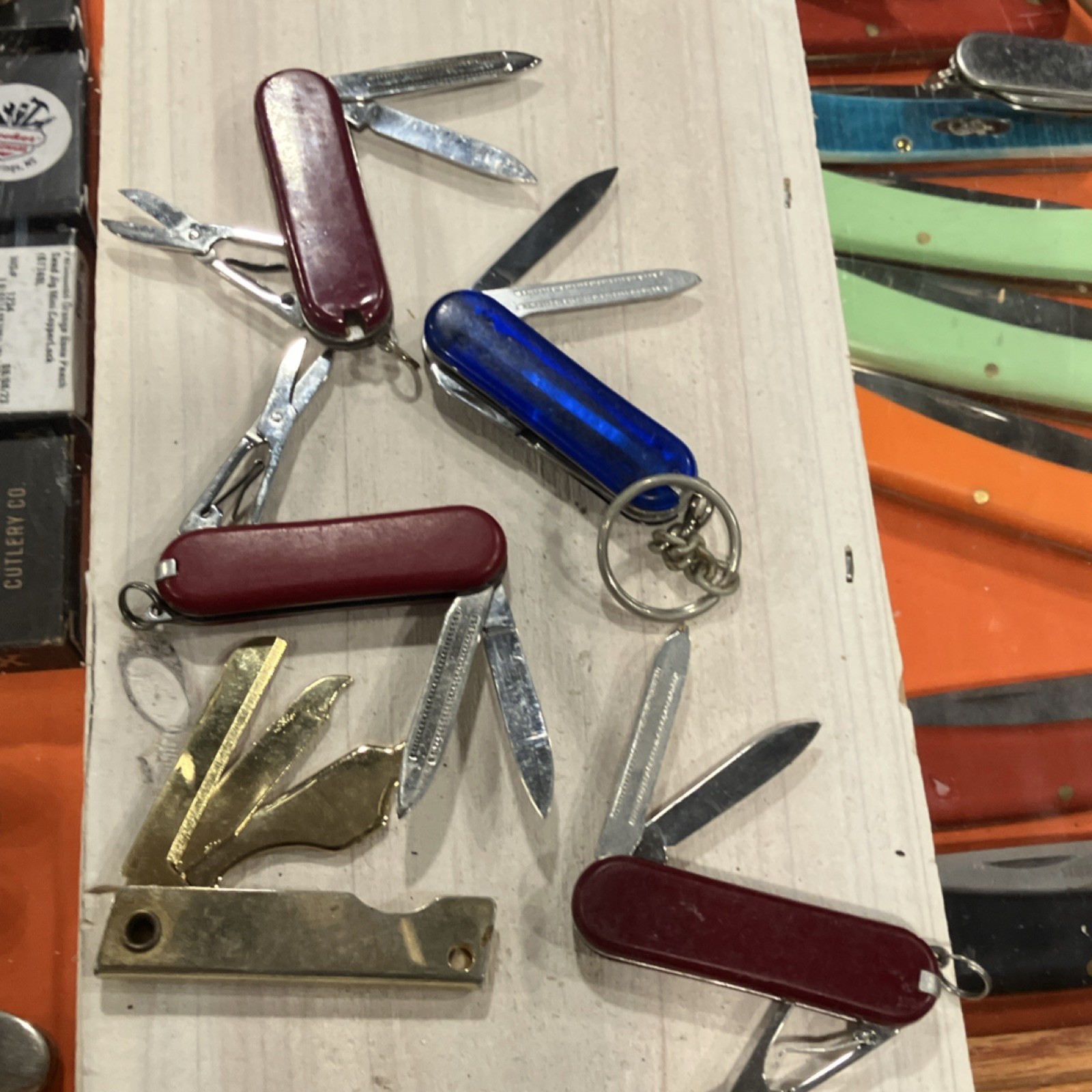 Stainless Steel Multi-Tool Knife Scissors File Lot Red Blue Brass Plastic