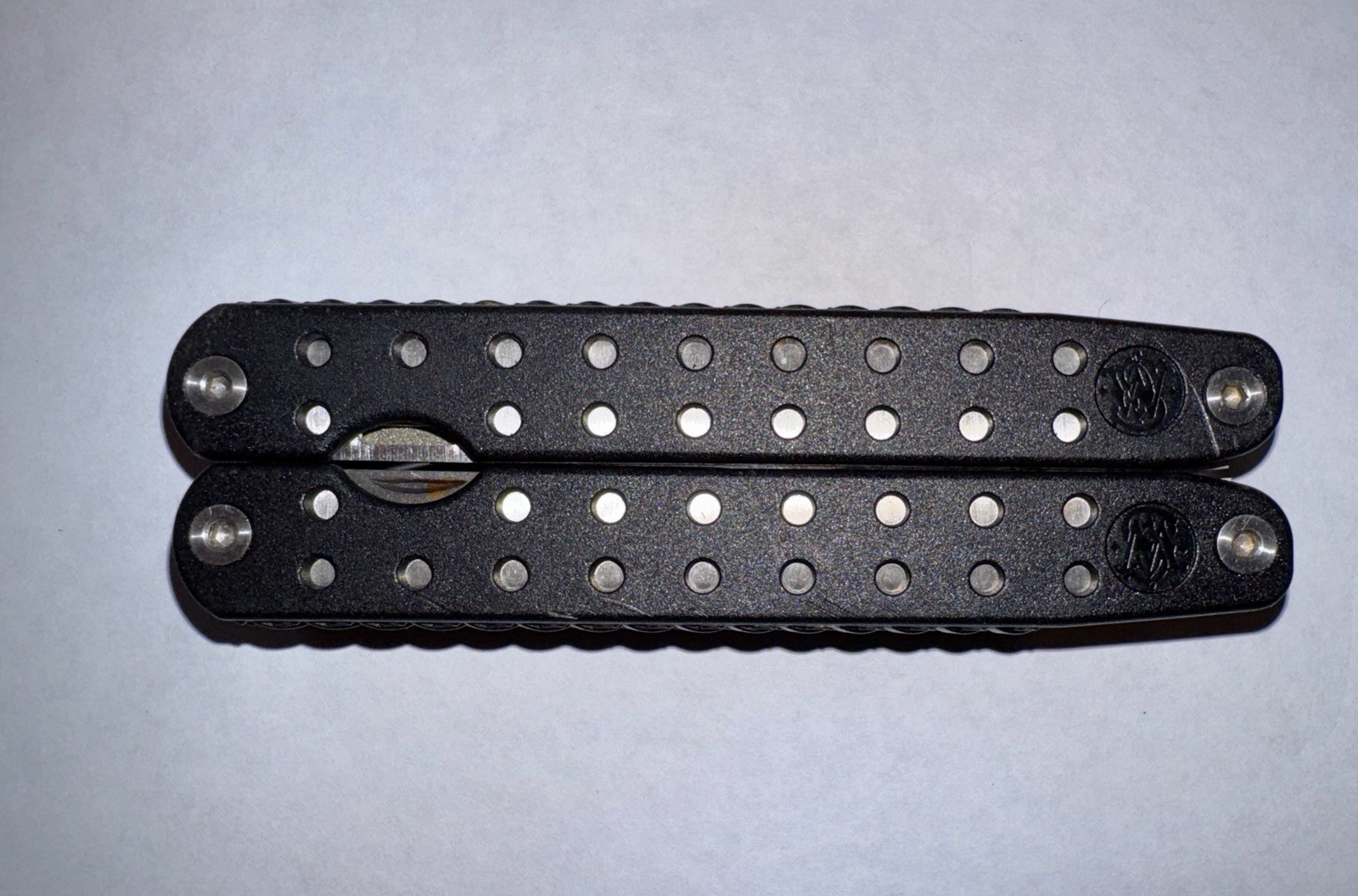 VINTAGE SMITH &WESSON 44 MAG TOOL ~ 11 FUNCTION MULTI-TOOL BLACK ~ 1ST EDITION