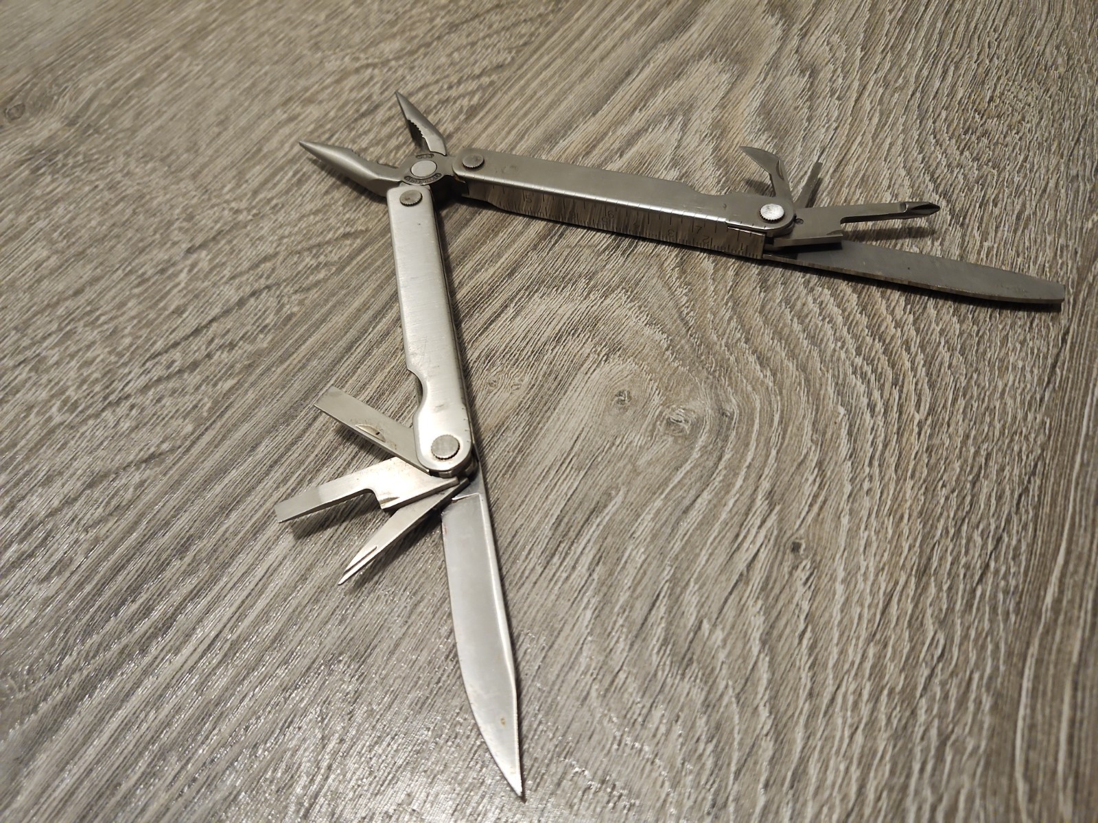 Leatherman Tool – Used, Stainless Steel, Good Condition, Older Model, With Pouch