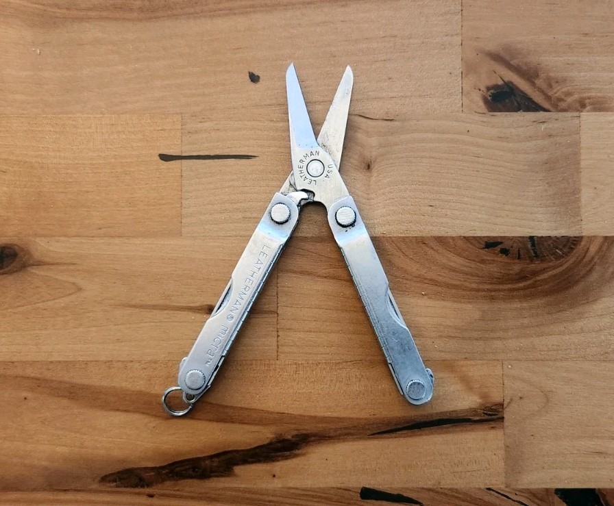 Leatherman Micra Key Chain Multi-Tool, Knife, Scissors, Stainless Steel – 783