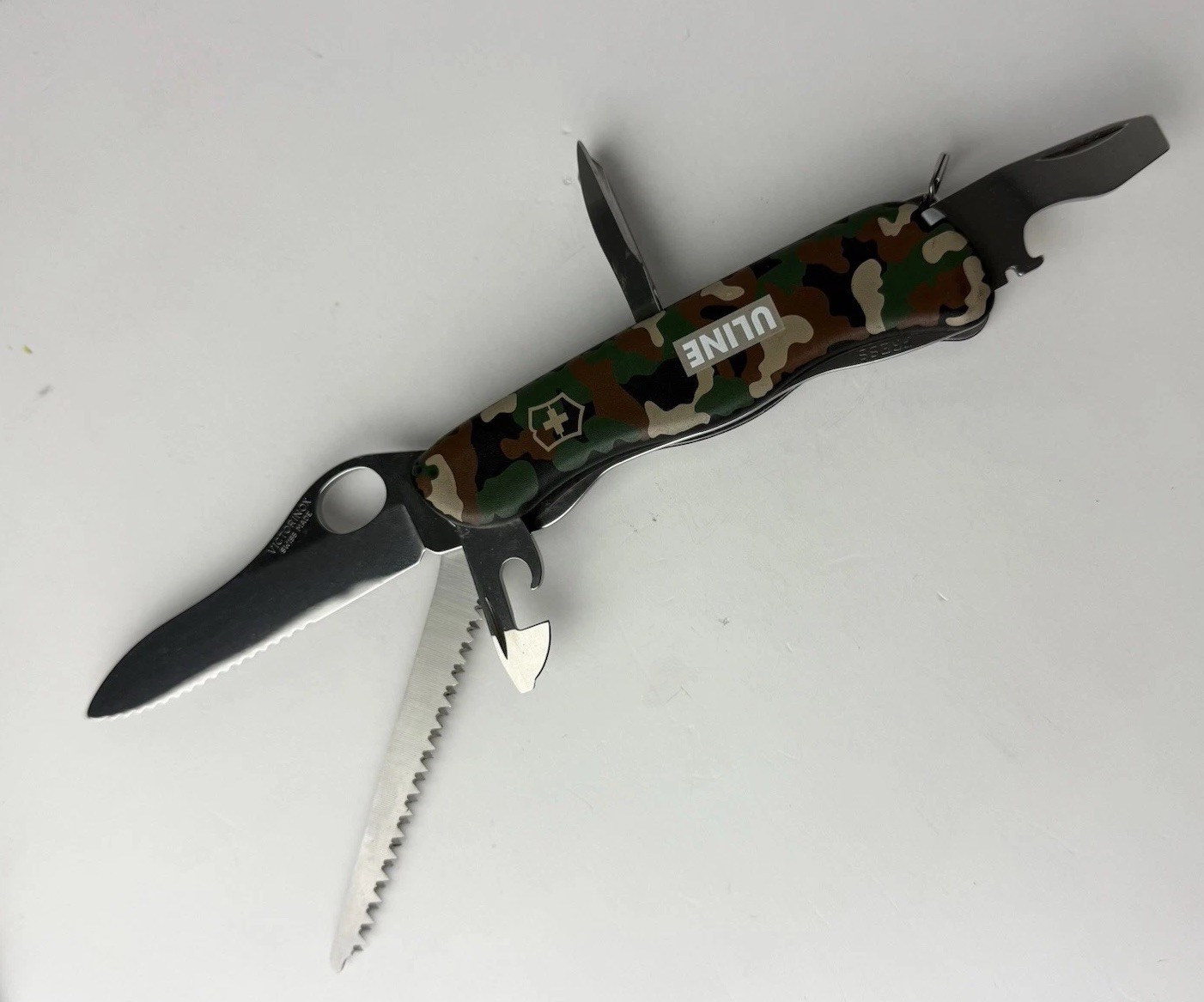 Victorinox Swiss Army Knife One Hand Trekker Camouflage 111mm