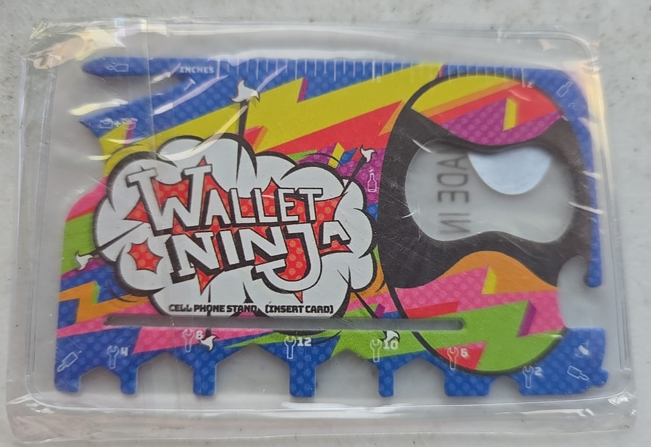 LIMITED EDITION POP ART Wallet Ninja – 18 in 1 Credit Card Sized Multitool – NEW