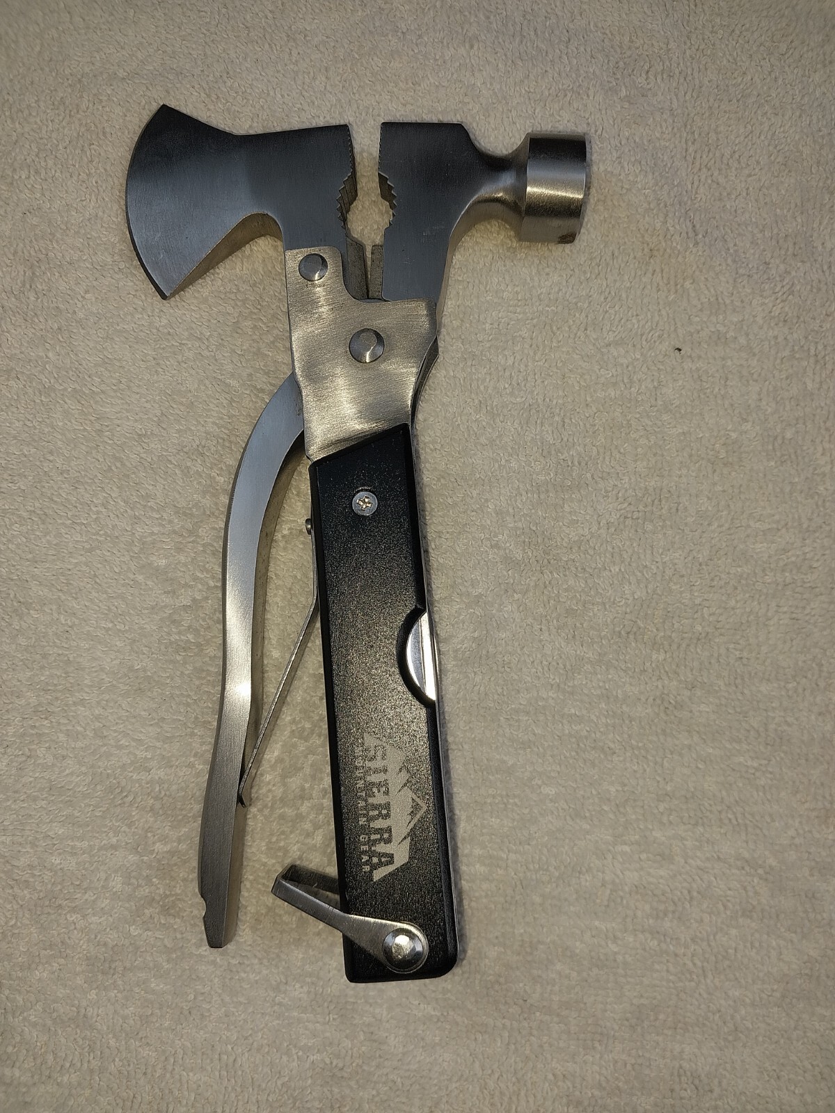 Sierra Mountain Gear 16 in 1 Hatchet Hammer pliers multitool camping hiking