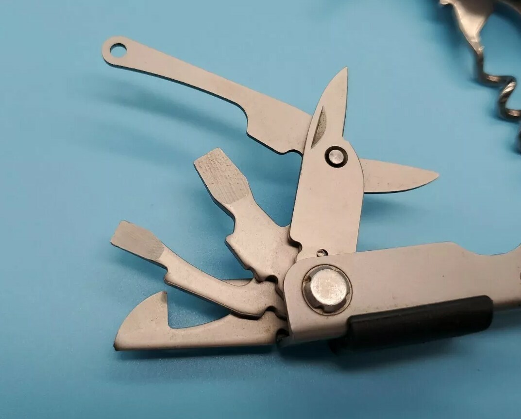 Gerber MP400 Multi-Tool Multi-Plier Compact Sport with Cork Screw Knife – RARE